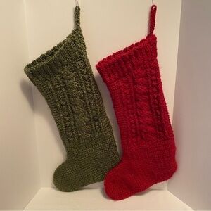 Hand Knit Cable-knit Christmas Stockings Red/ Green Set of 2